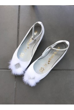 Eleganckie białe buty dla dziewczynki na komunię Kelsi