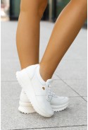 Białe sneakersy Adina