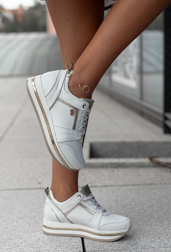 Białe sneakersy Soldi