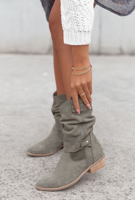 Zamszowe botki Leona khaki