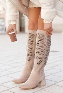 Zamszowe ażurowe kozaki Vaso cappuccino