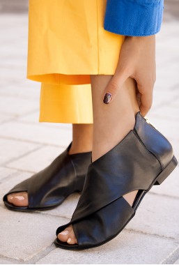 Czarne stylowe sandały Kali