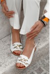 Białe sandały Raquel