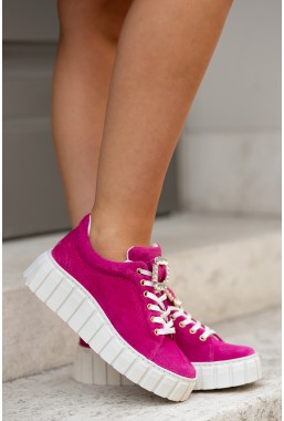 Różowe trampki Barbie