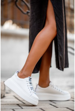 Białe sneakersy Giave