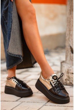 Czarno-złote sneakersy Sampaya na platformie